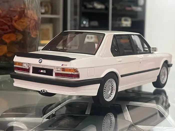 مجسم سيارة 3