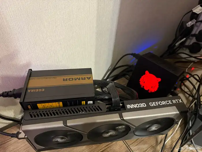 للبيع Mini PC (Elitemini UM780 XTX)   Oculink Dock   750PSU 1
