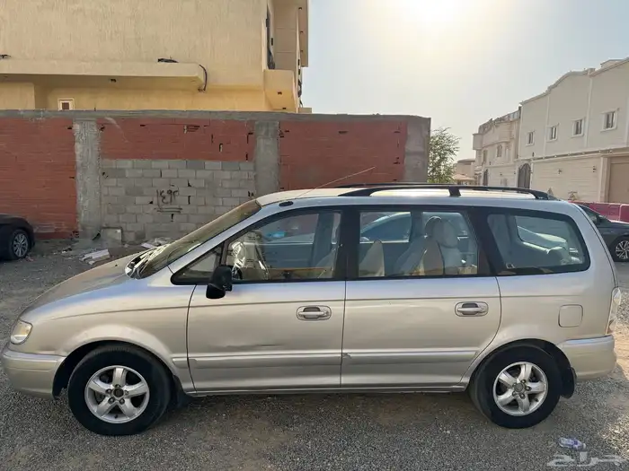 هيونداي تراجيت للبيع 2