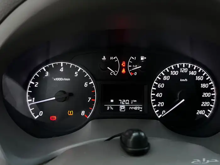 سنترا 2019 لؤلؤي مثبت سرعة 1.8 نظيف جدا لدى قمة الاطلال 59