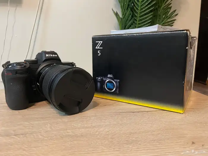 كاميرا Nikon Z5 مستعملة بحالة ممتازة 4
