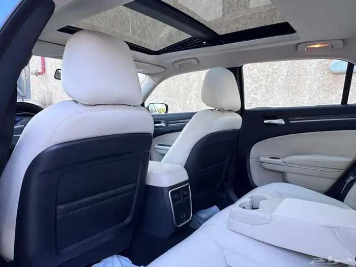 كرايسلر C300 لميتد 2021 عداد 81 27