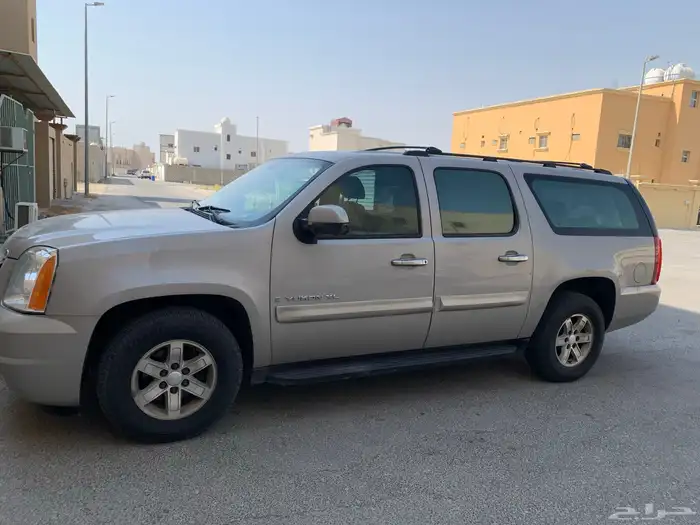 جمس يوكن طويل موديل 2009 نظيف جدا 7