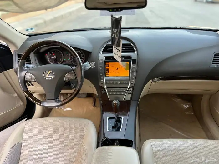 لكزس ES350 2011 6