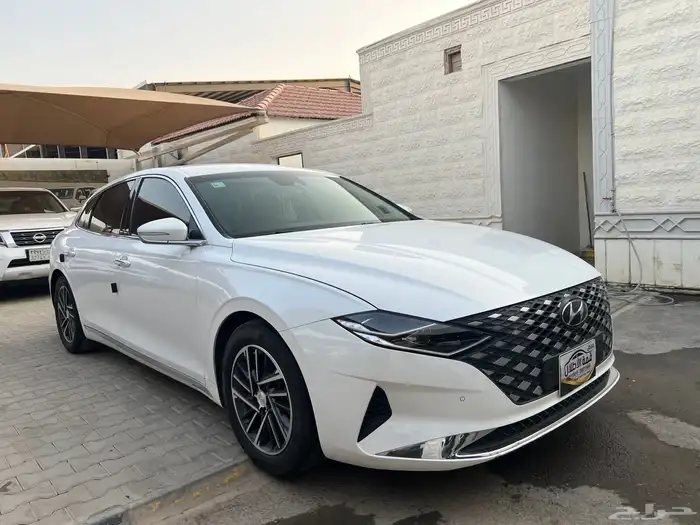 ازيرا 2021 وارد كوريا نظيف جدا لدى قمة الاطلال 2