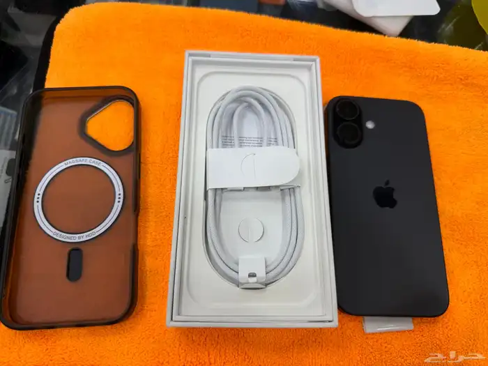 iphon16 256 G black 2 sem ايفون16 شريحتين 4