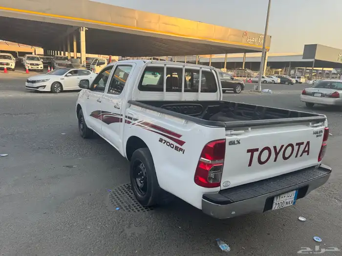 تويوتا هايلكس 2012 GLX 6