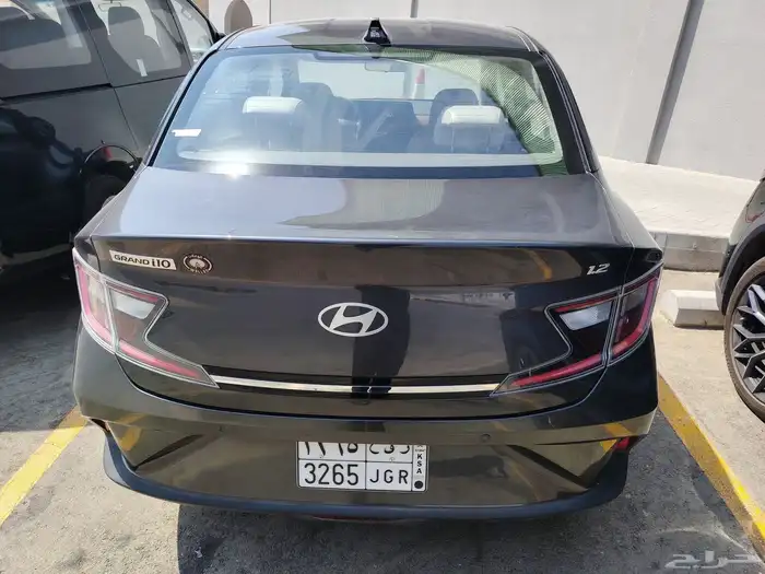 للايجار الشهري هيونداي i10 2