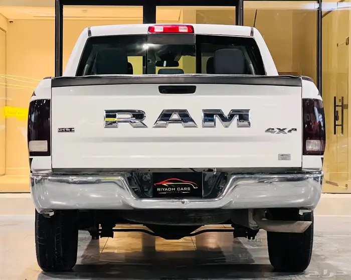 دودج رام كلاسيك 2021 V8 (بحاله ممتازه) 3