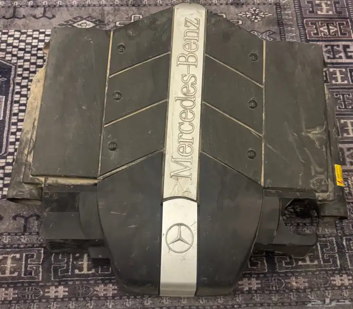 غطاء مكينه مرسيدس فياقرا 0