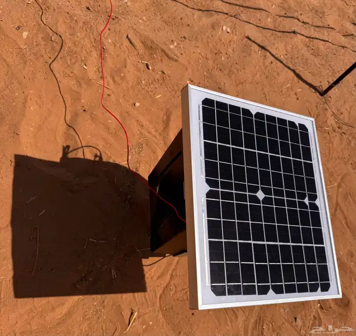 جهاز صاعق كهربائي بالطاقة الشمسية ومنظم 5