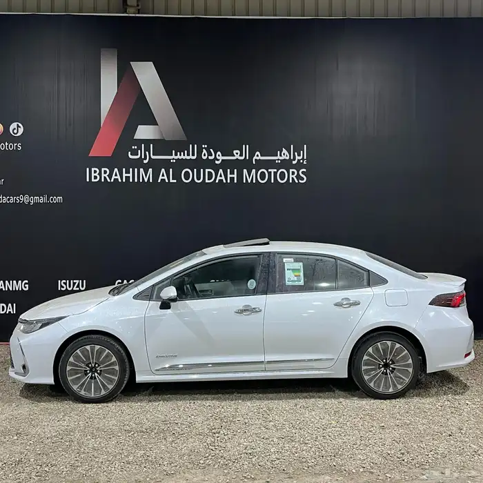 تويوتا كورولا بنزين - مطور فتحه سقف 2025- عرض بنك الجزيرة 2
