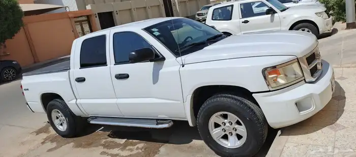دودج داكوتا بيك اب نادر وممشى قليل 1