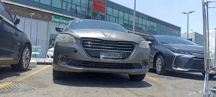 بيجو 2014 جير عادي 1