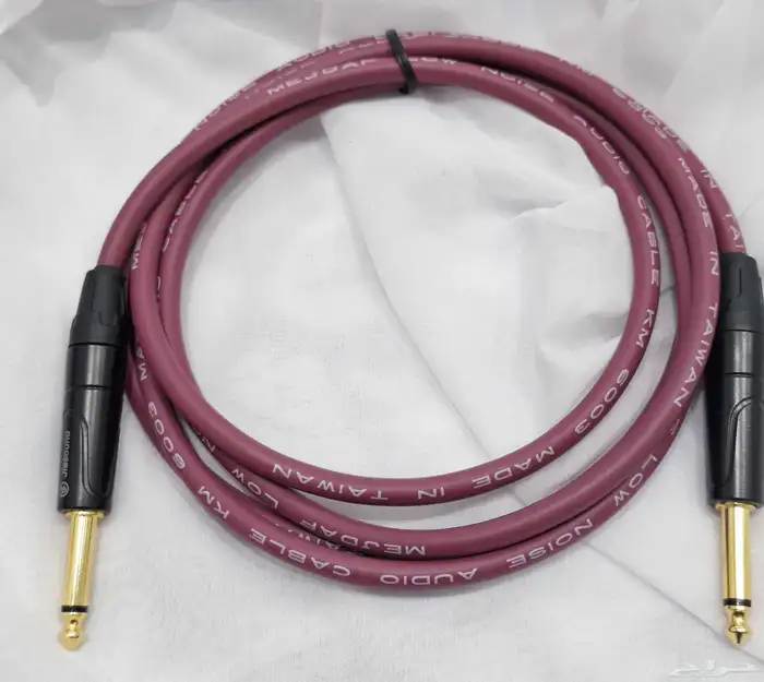 واير تيوان وردي 2M موجود حبتين 1