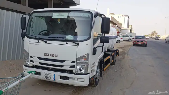للبيع دينه اسيزو موديل 2020 عداد 62 5