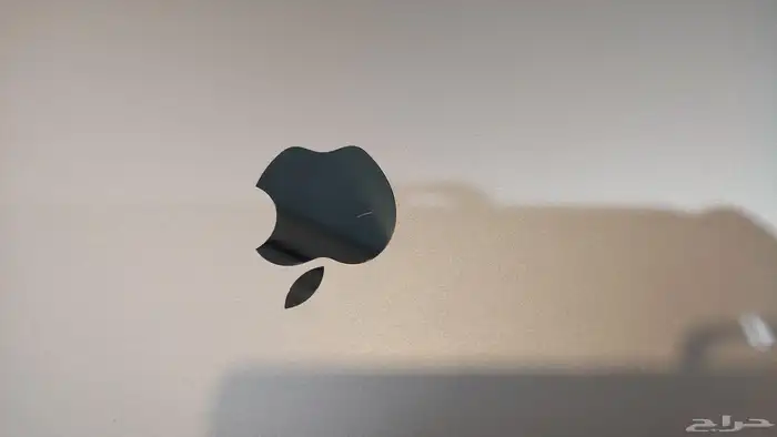 للبيع MacBook air m1 ماك بوك 5