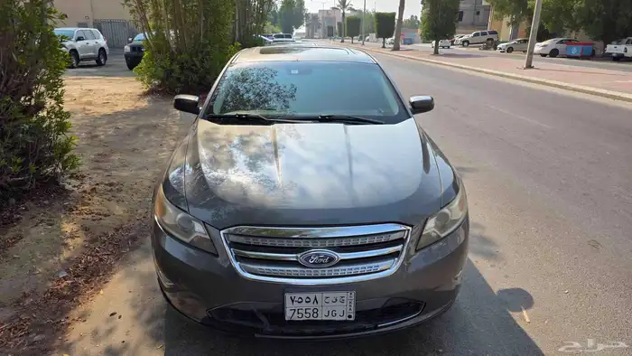 للبيع فورد تورس فئة شو 2011 Taurus SHO 6