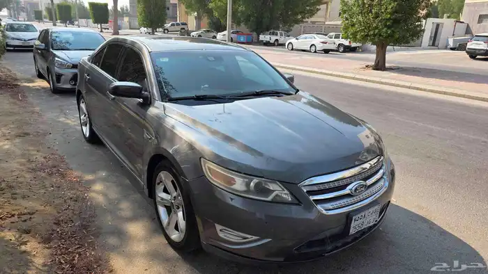 للبيع فورد تورس فئة شو 2011 Taurus SHO 5