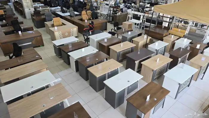 يوجد لدينا عروض بي مكاتب كراسي الاسعار ممتازة 6