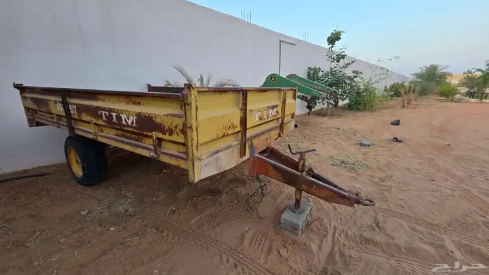 حراثة دركتور نوع جون دير المعروف 5