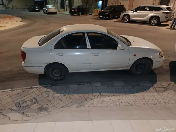 نيسان صني موديل 2004   Nissan Sunny 2004 model 3