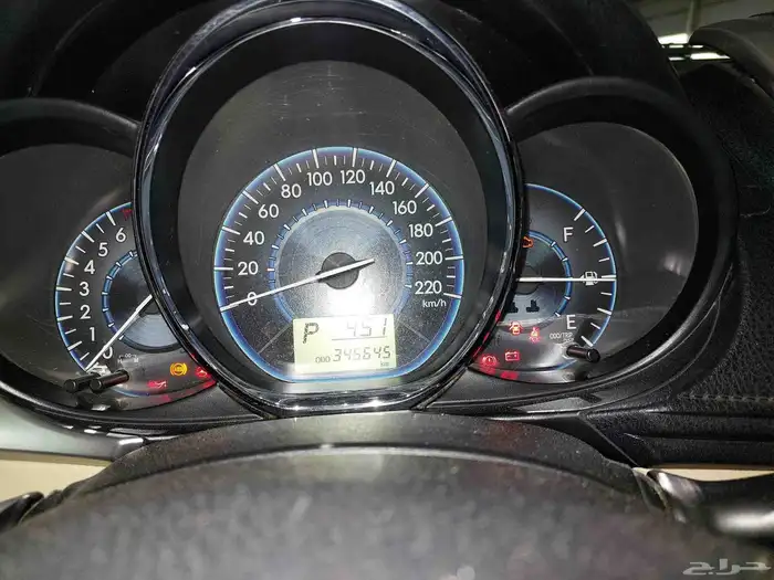 تويوتا يارس 2015 0