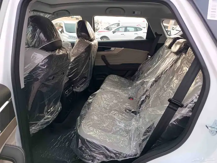 جيتور X70 luxury 2025 4