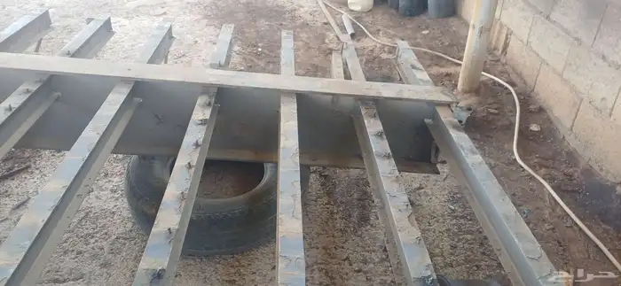 قطعه شاس حقت سطحا 3 محاور للبيع 4