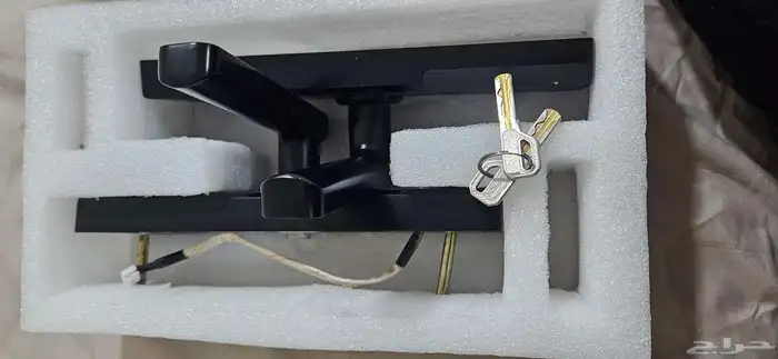 قفل ذكي على السوم 9