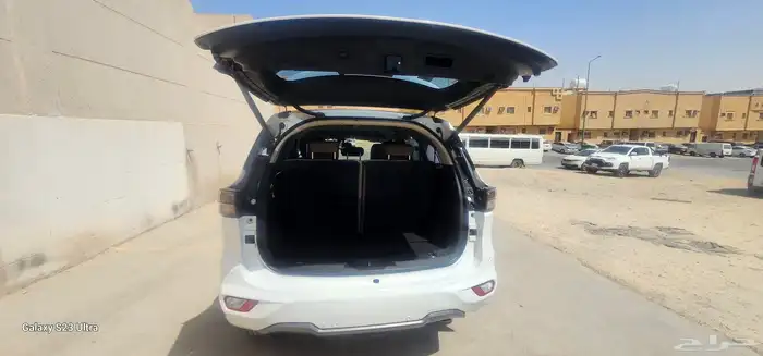 ايسوزو ام يو اكس 2024 فل كامل 11