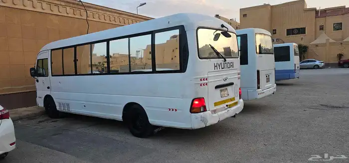 سلام عليكم نعرض لكم باص هونداي ديزل 2006 نضيف مكيف ثلج 2