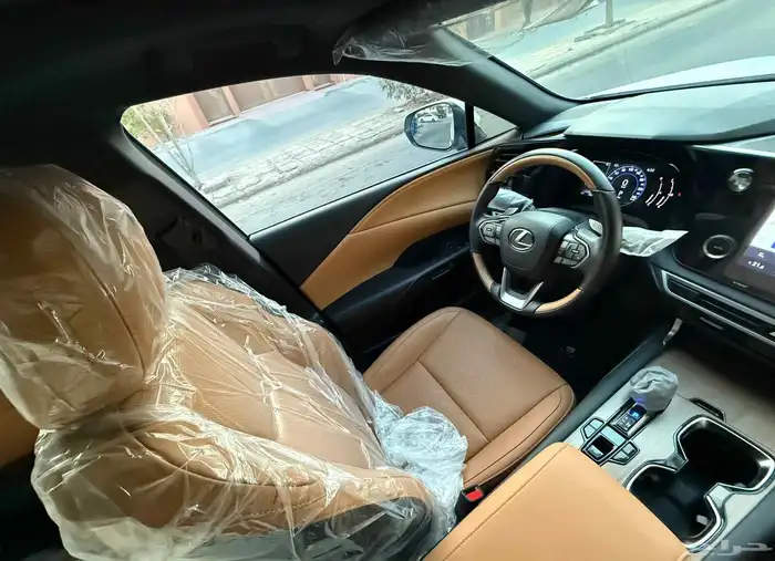 لكزس Rx350 موديل 2024 4