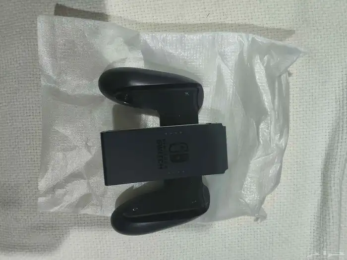 للبيع جهاز nintendo switch oled بحالة الجديد 7
