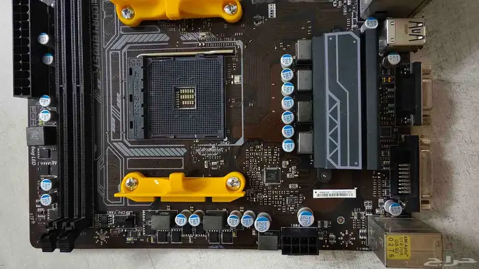 للبيع لوحة أم MSI A320M PRO-VD PLUS 2