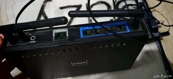 أكسس بوينت او ما يعرف بموزع شبكة الواي فاي 3