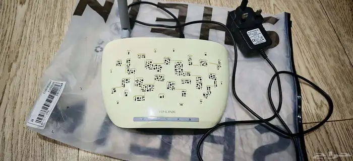 أكسس بوينت او ما يعرف بموزع شبكة الواي فاي 4