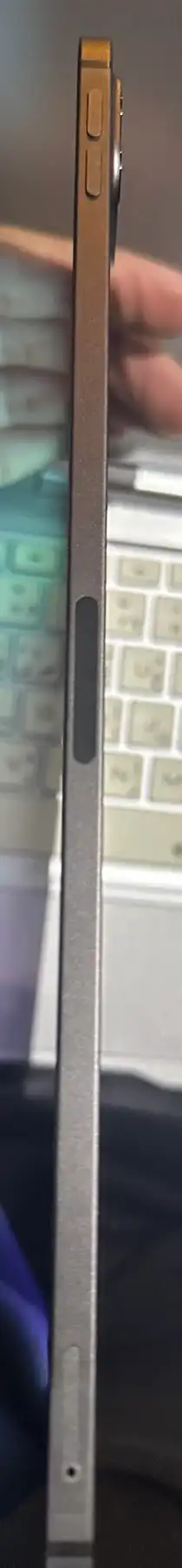 ايباد برو الجيل الثاني نظيف جدا  جدا 4