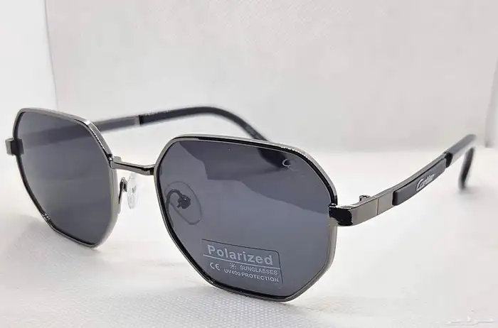 نظارات شمسيه بتصميم عصري وفخم وانيق 0