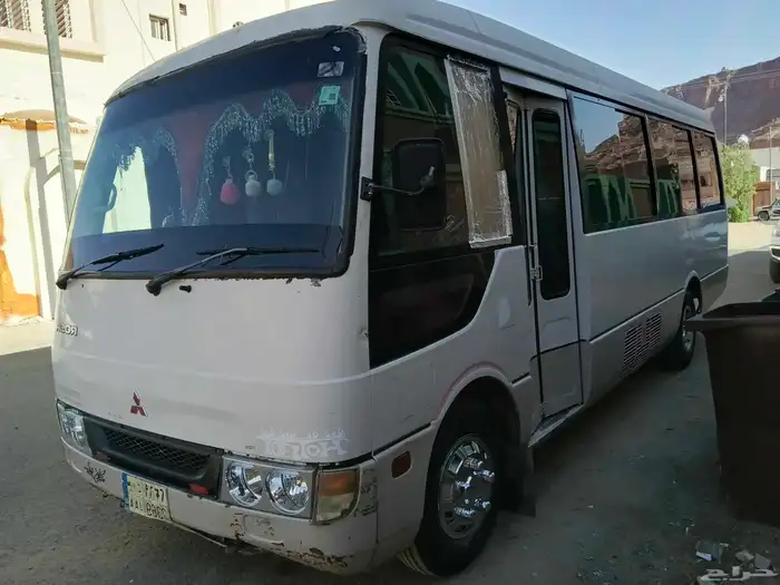 باص مستوبيشي 2