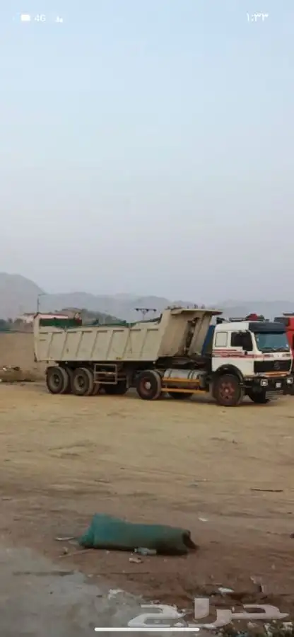 قلاب تريلة لإيجار للتواصل على رقم الجوال 0