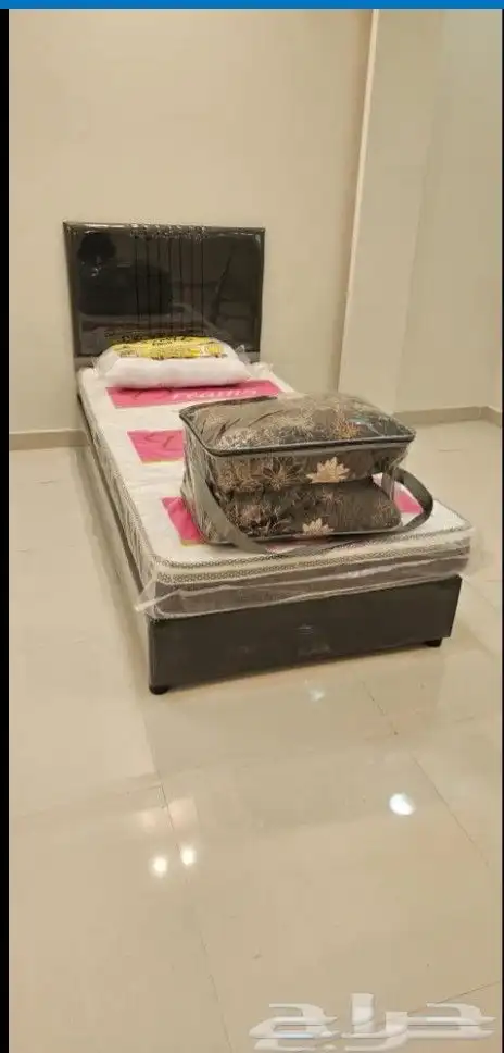 سرير خشب ديكوار 38