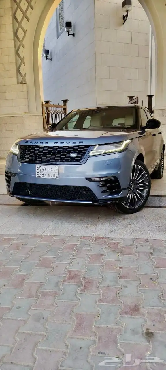 رنج روفر فيلار P380 بمواصفات R Dynamic ممشي قليل 10