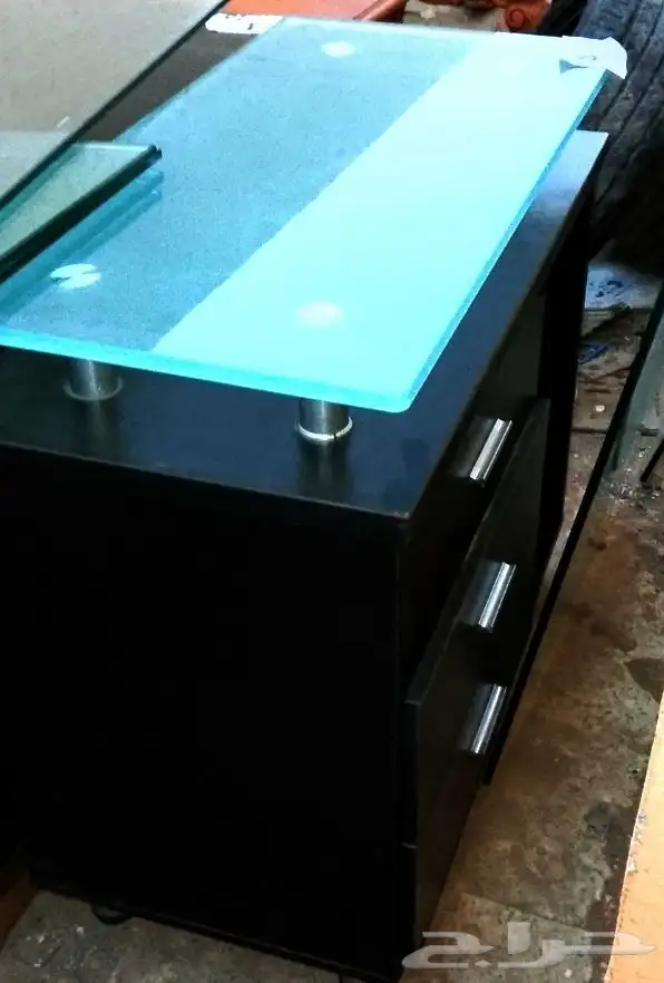 مكتب مع السكرتارية حقته 8