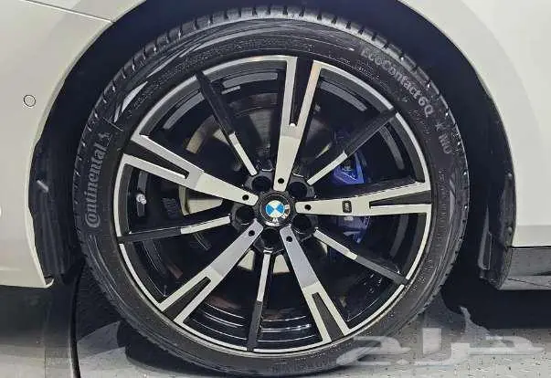 BMW530i M موديل 2025 الميموني للاستيراد بكوريا 4