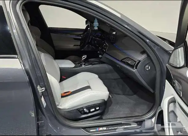 BMW M5 موديل 2022 الميموني للاستيراد بكوريا 8