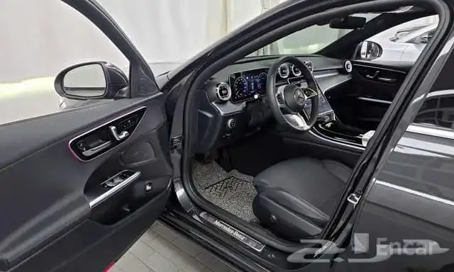 مرسيدس بنز C300 موديل 2023 استيراد كوريا 12