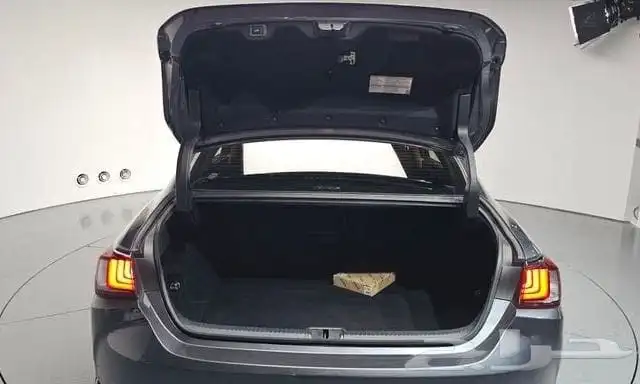 لكزس ES300 2024 استيراد كوريا - معرض العصيمي 13