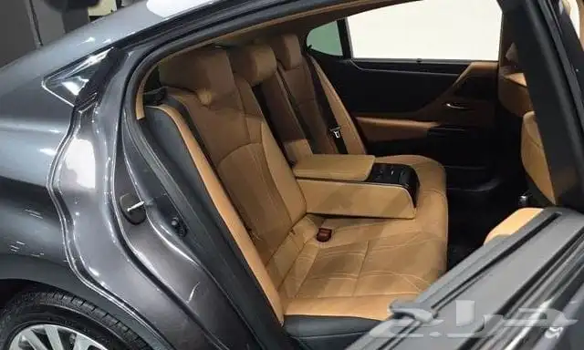 لكزس ES300 2024 استيراد كوريا - معرض العصيمي 5