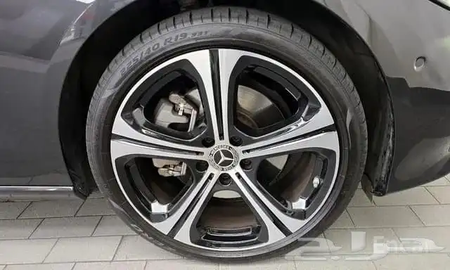 مرسيدس بنز C300 موديل 2023 استيراد كوريا 16